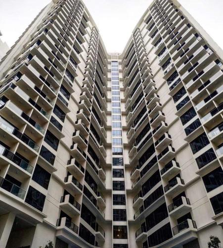 Morgan Suite BGC shortwalk4 Venice Canal Mall free pool gym, Bocaue