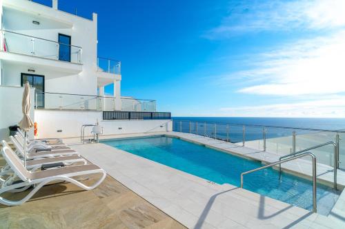 Apartment with Sea View image 10