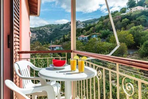 Eros appartments - Άκρα Άγιος Νικήτα
