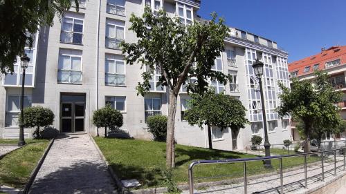 Apartamento con vistas, ascensor y parking en Portosín