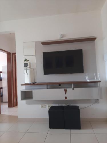 Apto Praia Ubatuba 2 Quartos 3 TVs Internet 400mb Completo TV a Cabo