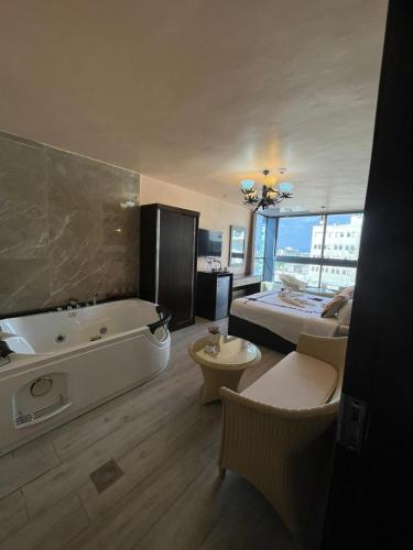 Al-Naher Al-Khaled Hotel in Aqaba