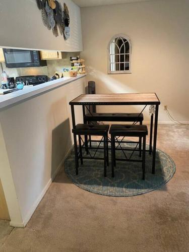 Jolly Accommodations Express - Sleeps 7 thumb 2
