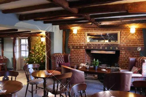 Cosy Cabin, hidden from the main house - Sleeps 2 - EV in Hawkinge