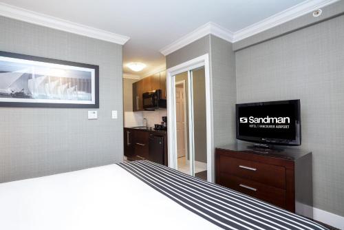 Sandman Hotel Vancouver Airport