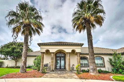 Luxury Del Rio Home with Pool and Lake Views! - image 3