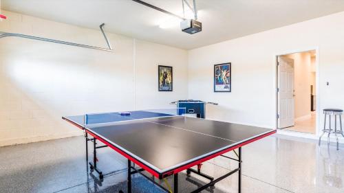 # 2112 Rome Drive - image 13