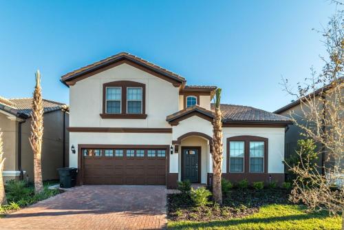 8812 Macapa Drive - image 9