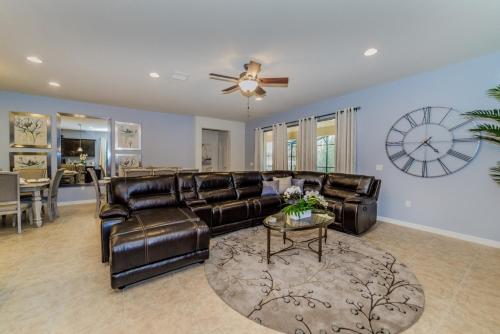 8812 Macapa Drive - image 12