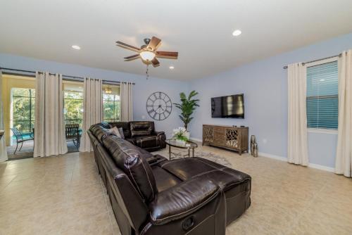 8812 Macapa Drive - image 16
