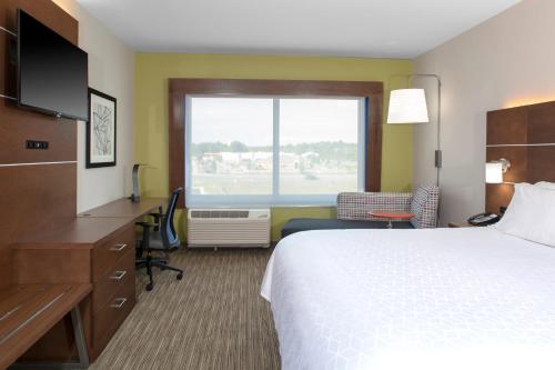 Holiday Inn Express & Suites - King George - Dahlgren