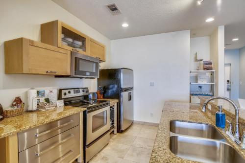 Ocean Grove 306-Pelicondo in Galveston, USA