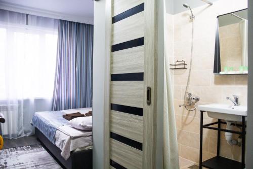 Hotel Tahar in อัลมาตี
