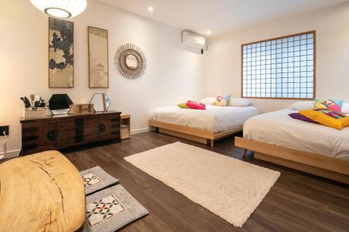 Bias K-girl Guesthouse Women only 女性專用, Seoul