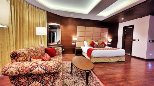 Hotel Royale Retreat - Luxury Hotel In Shimla