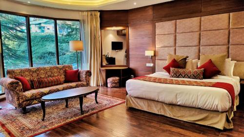 Hotel Royale Retreat - Luxury Hotel In Shimla