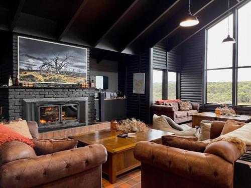 Vista exterior, Thousand Lakes Lodge in Longford