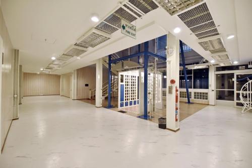 97 Merryland Apartments & Hotel thumbnail 5