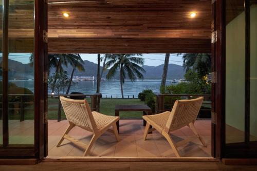 Létesítmények, Resolution Resort in Bang Bao-öböl