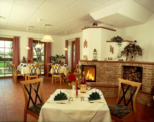 Étterem, Pension Treenehof in Friedrichstadt