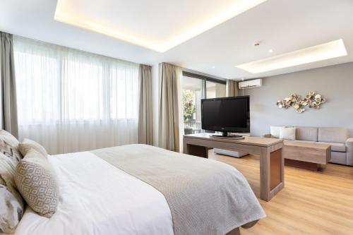 Hotel Colon Rambla - image 12
