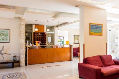 Ilyssion Holidays Hotel - image 7