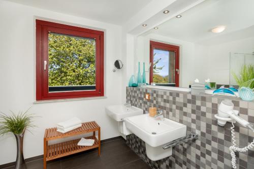 Major mit Ostseeblick Haus Fore - image 3