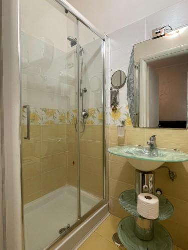 B&B SALERNO IN – Salerno, UT