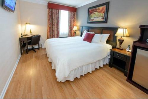 The Guesthouse at the Norwalk Inn