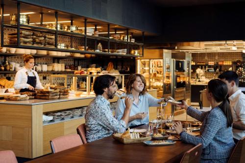 Hyatt Regency Zurich Airport Circle - image 9