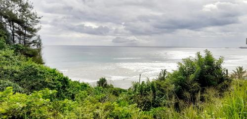 Közeli látványosságok, Isuru Holiday Inn in Matara