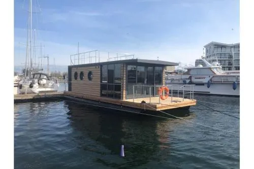 Hausboot Fjord Auriga mit Biosauna in Wendtorf in Wendtorf, Deutschland