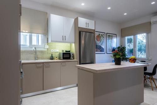 Spacious & Luxe 3BR Downtown 1min to Beach, Cos (foto 8)