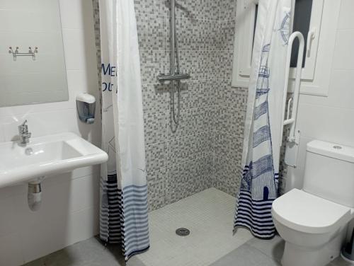 Hostel Albergue O Mesón in Puentesampayo