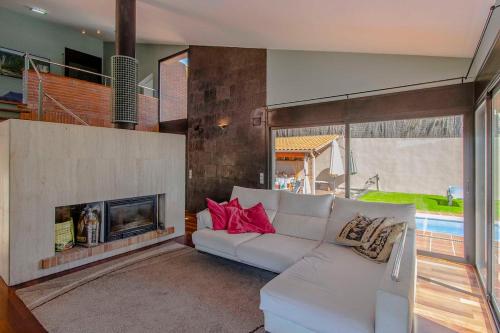 Ruang bersama/area TV, Catalunya Casas Stunning modern villa and just half hour to Barcelona! in Calella