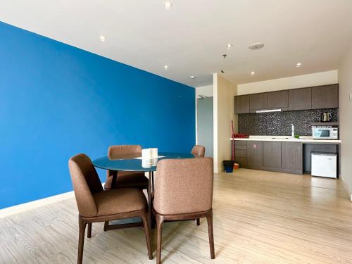 Konyha, M Centro City Centre @ Gaya Street by SSVC near Gaya utcai vasárnapi piac