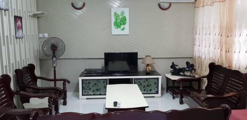 J & I Roomstay 2 Person with shared bathroom, Sibu (foto 4)