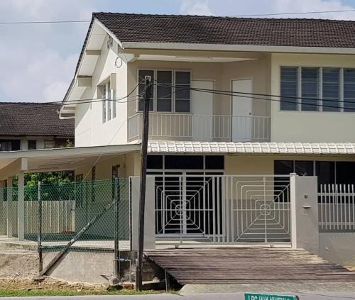 J & I Roomstay 2 Person with shared bathroom, Sibu (foto 2)