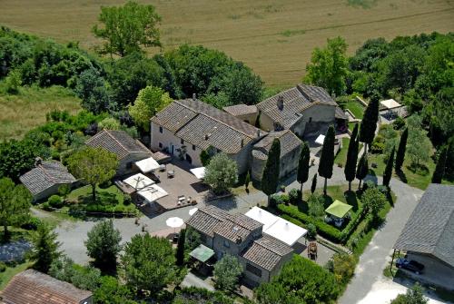 Country houses in Poggibonsi 