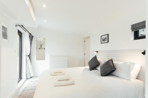 The Hopper Huts The Hopper Huts