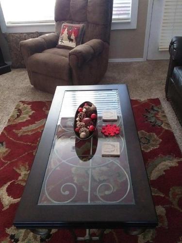 Little house on the Fairway - image 7