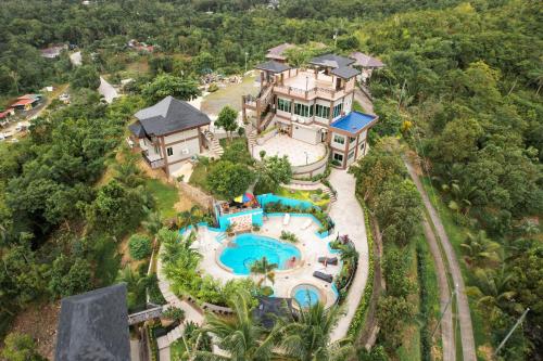MS Mountain Cabin, Bohol