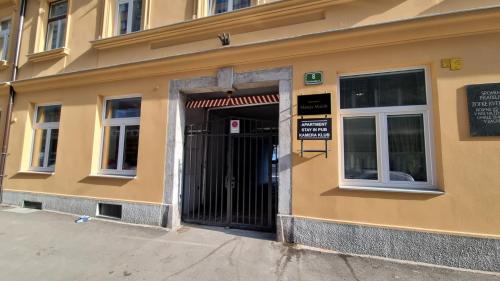 Stay in pub KAMERA KLUB apatment-city center, Lubiana (foto 8)