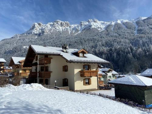  Apartment Carmen by Interhome, Pension in Soraga di Fassa