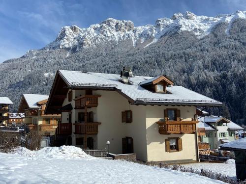  Apartment Carmen by Interhome, Pension in Soraga di Fassa