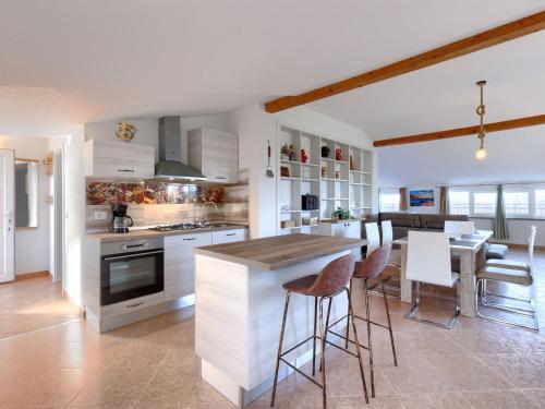 Konyha, Holiday Home Finida by Interhome in Petrovija