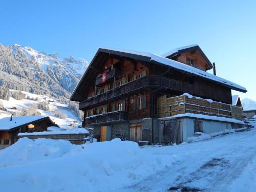  Apartment Chalet le Riad des Neiges a- Sauna by Interhome, Unterkunft in Val-d'Illiez