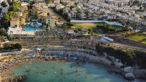 Malama Holiday Village