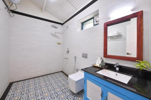 Suite with Mountain View image 10
