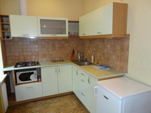 Standard Studio Apartment image 7